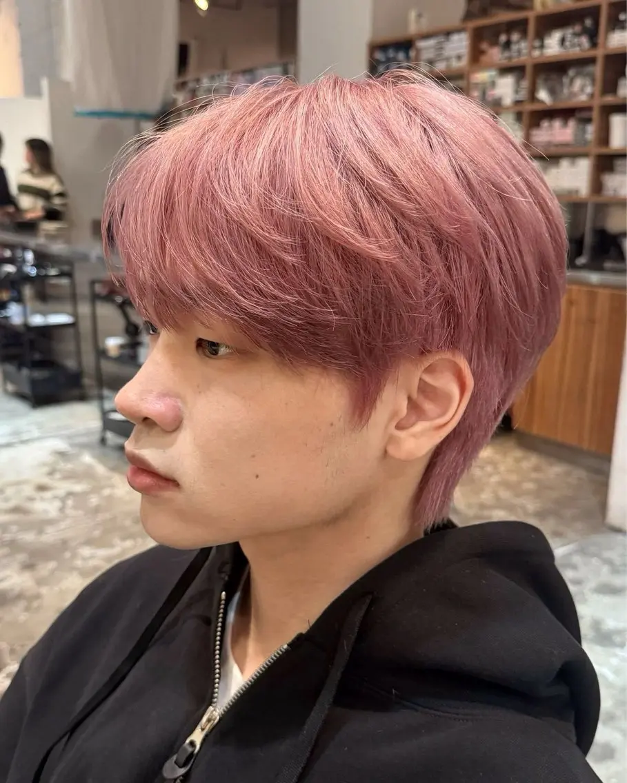 ショート カラー メンズ ブリ—チ🌈カラ— 🌀パ—マ🌿ちえのヘアスタイル