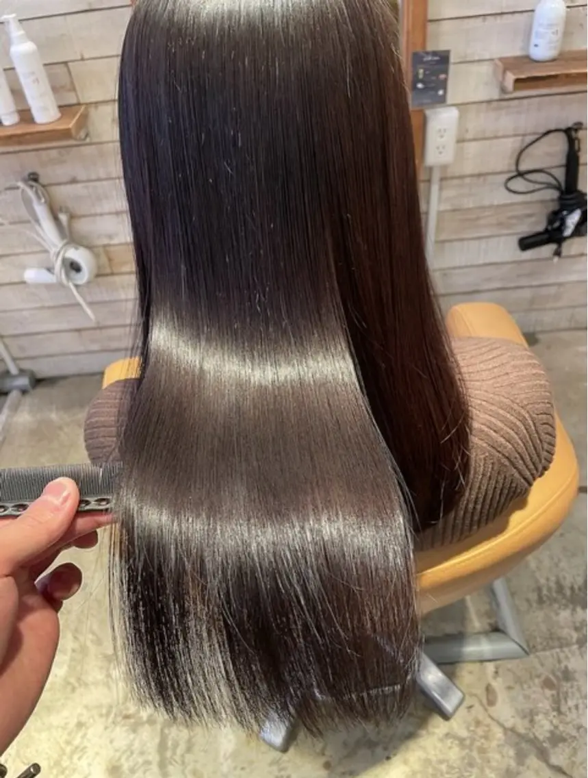 \SNS等で話題‼️/魔法の髪質改善ストレート🫧✂️✨の写真