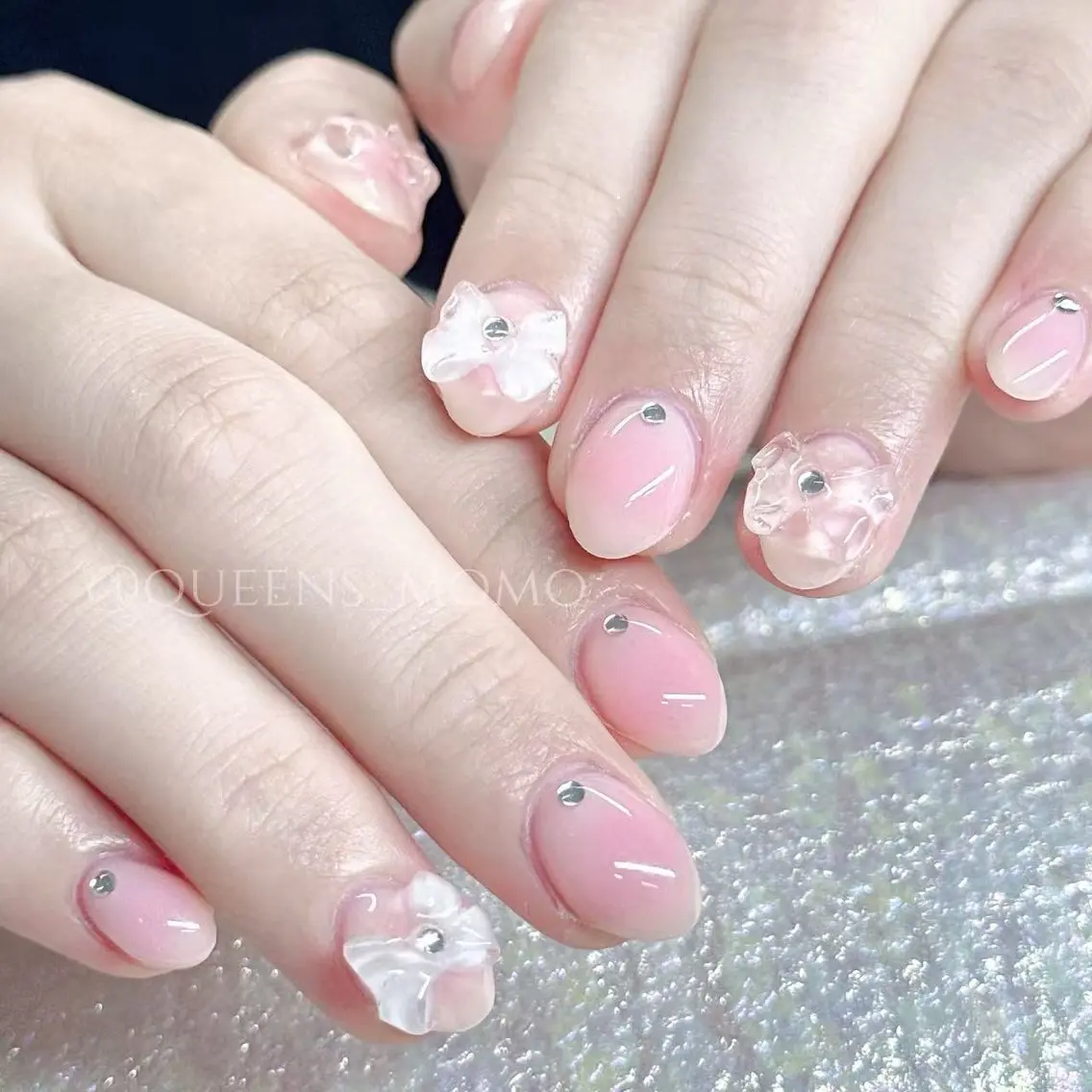 ネイル ハンドネイル Queens マオのネイルデザイン