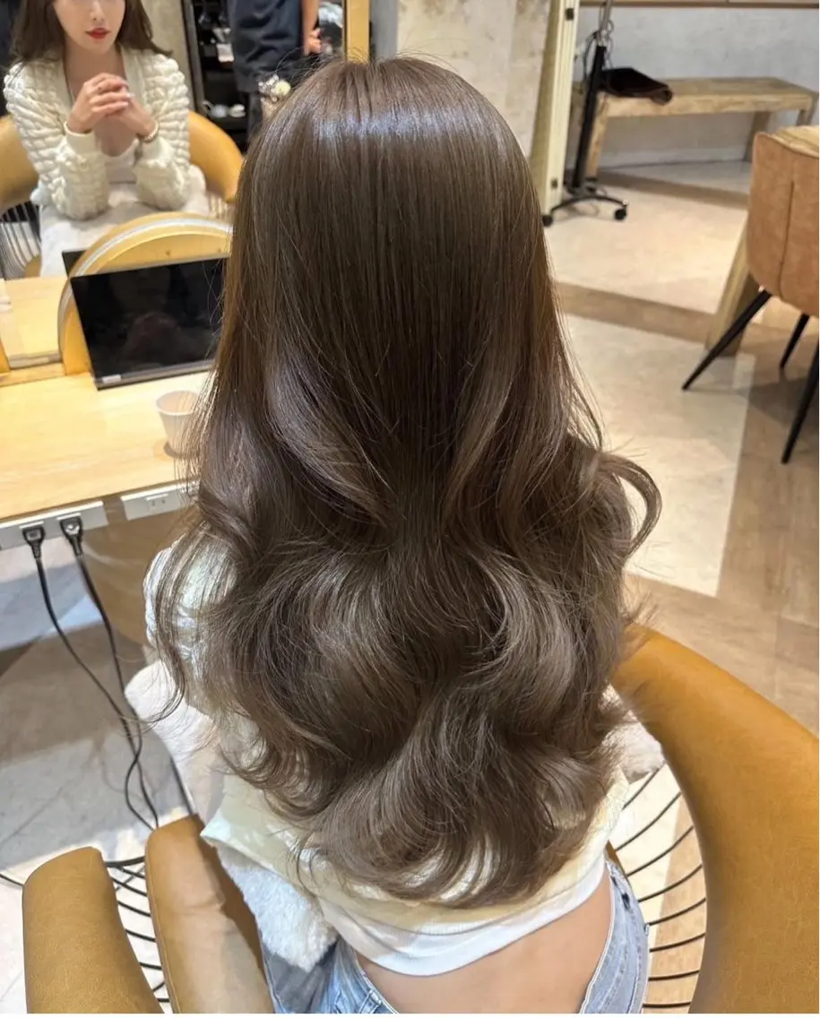 ロング カラー ヘアカラー トリートメント 興津/韓国レイヤー ダブルカラー美髪縮毛のヘアスタイル