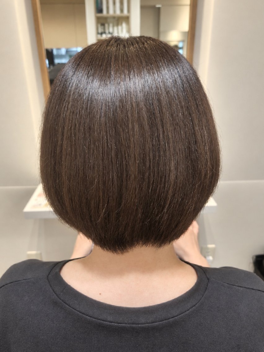 ショート ヘアカラー 木村 友恵のヘアスタイル