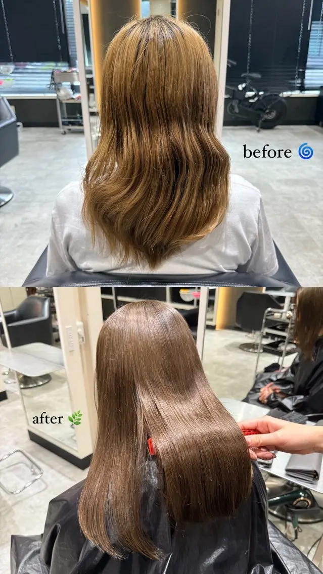 セミロング カラー ブリーチ 透明感カラー 松下 愛生のヘアスタイル