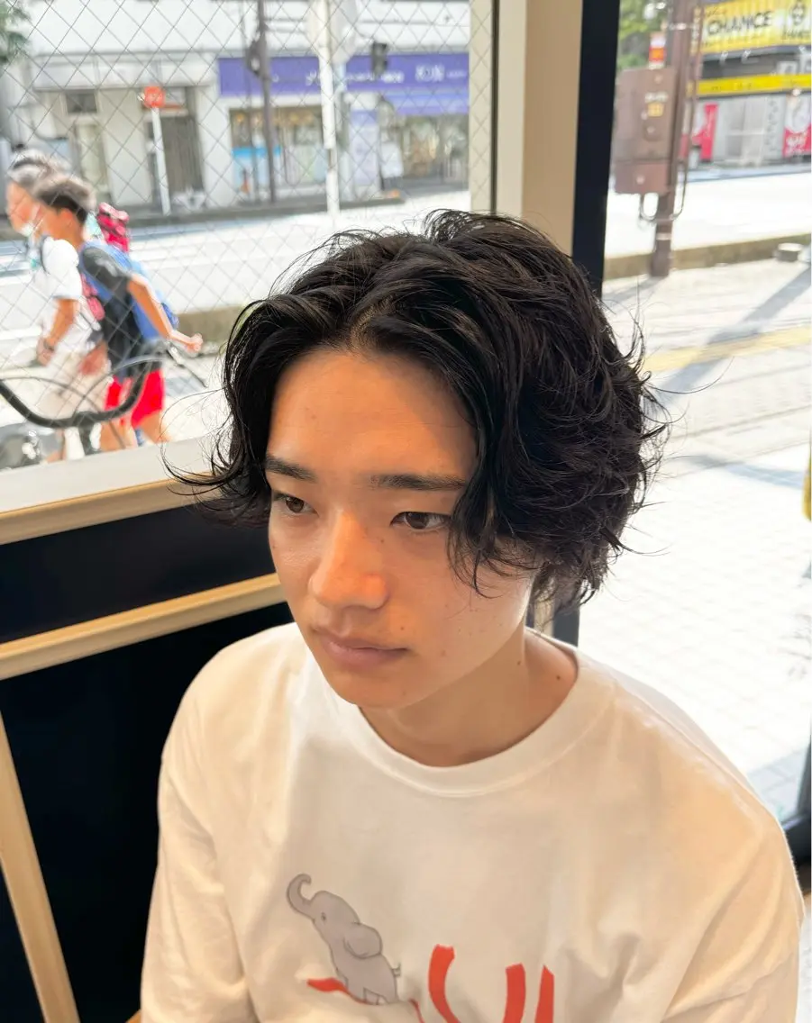 ショート パーマ メンズ メンズパーマ スパイラルパーマ 吉田 新平のヘアスタイル