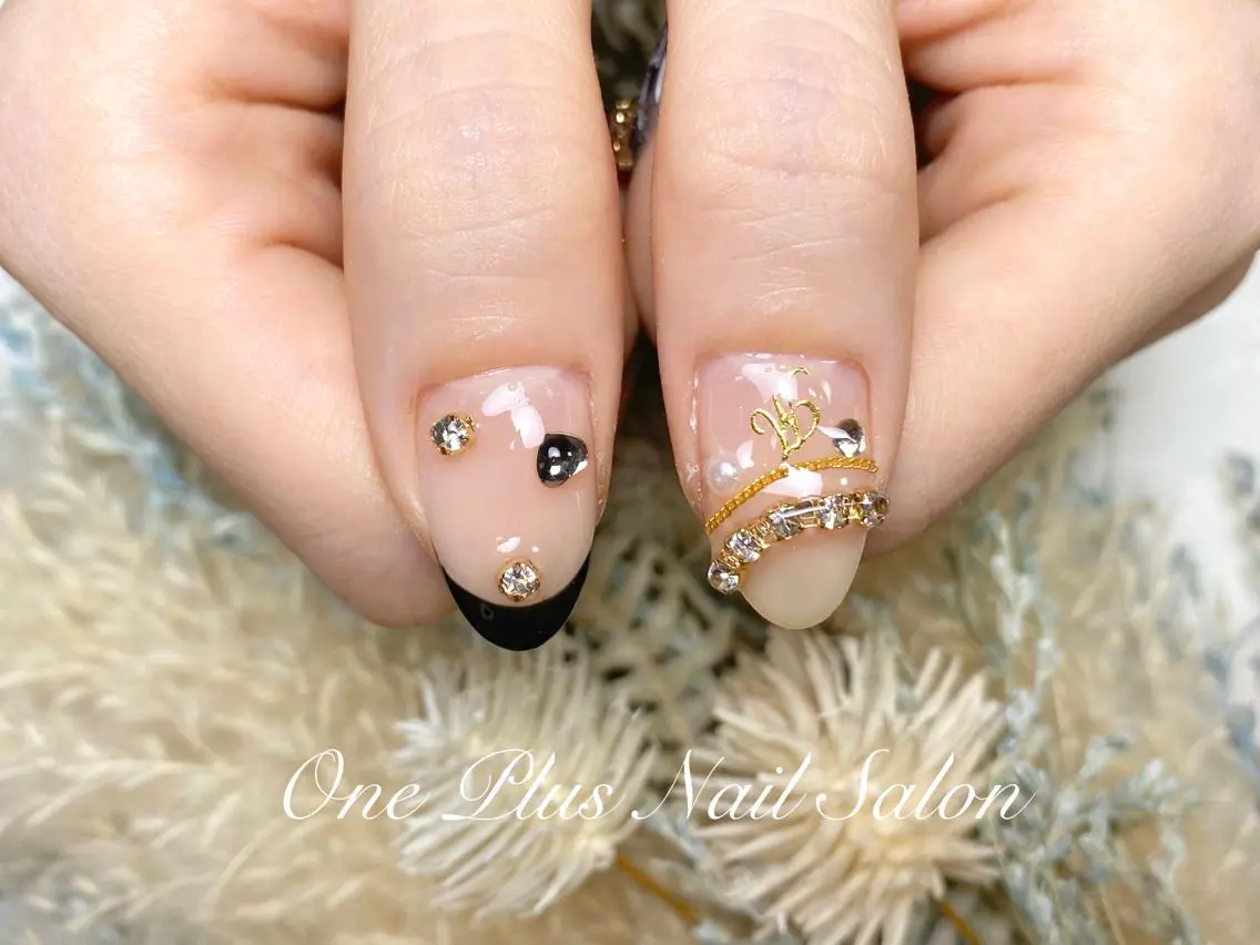 ネイル One Plus Nail Salonのネイルデザイン
