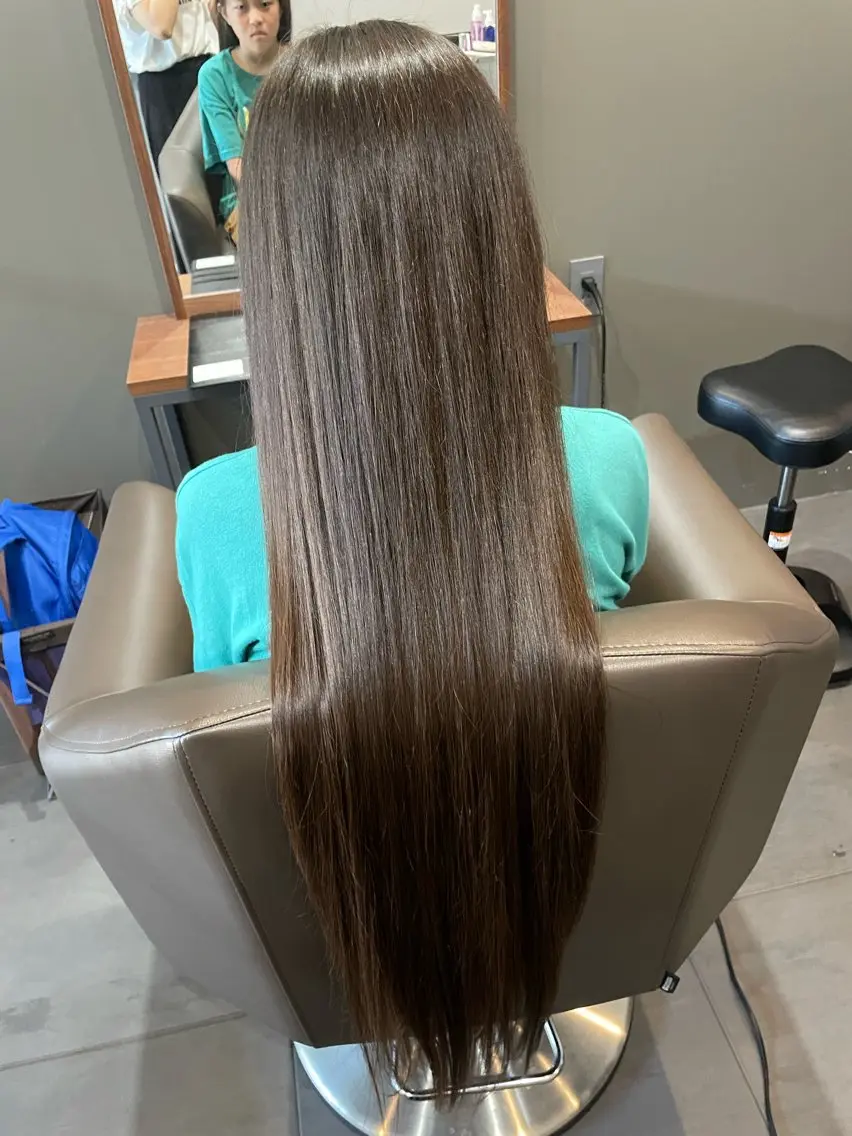 ロング 桑野 葵のヘアスタイル