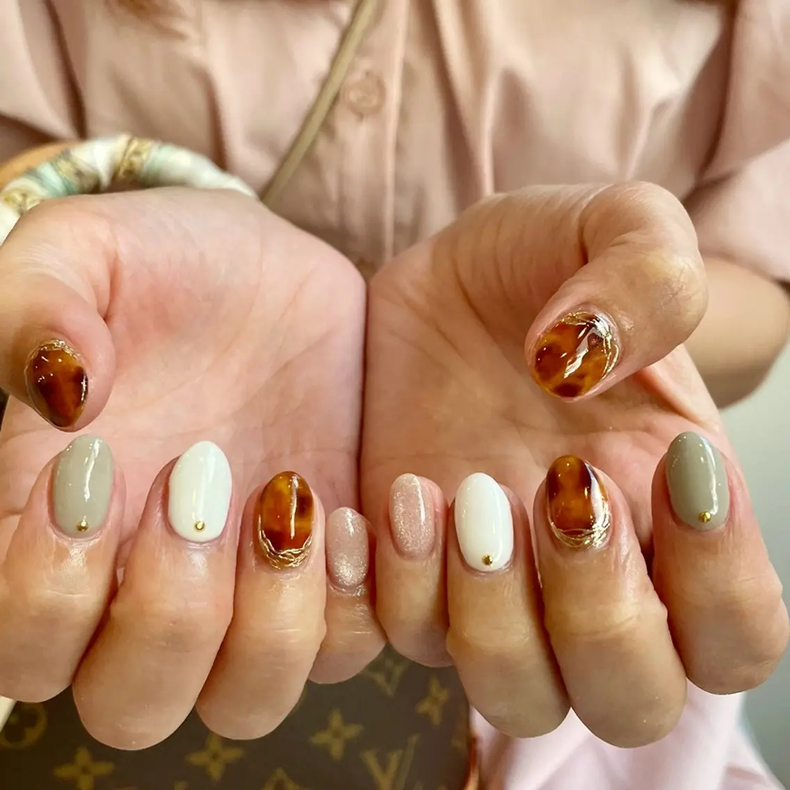 ネイル Levia 岡崎店 Karenのネイルデザイン