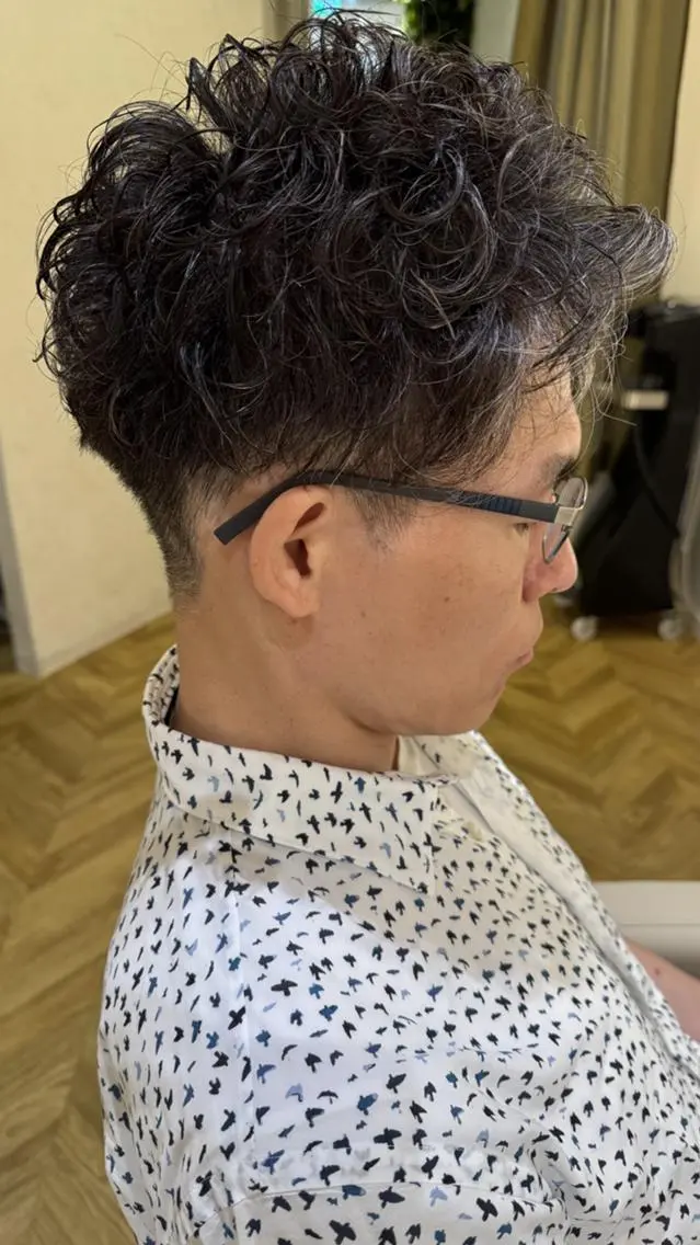 メンズカット+メンズケアパーマの写真
