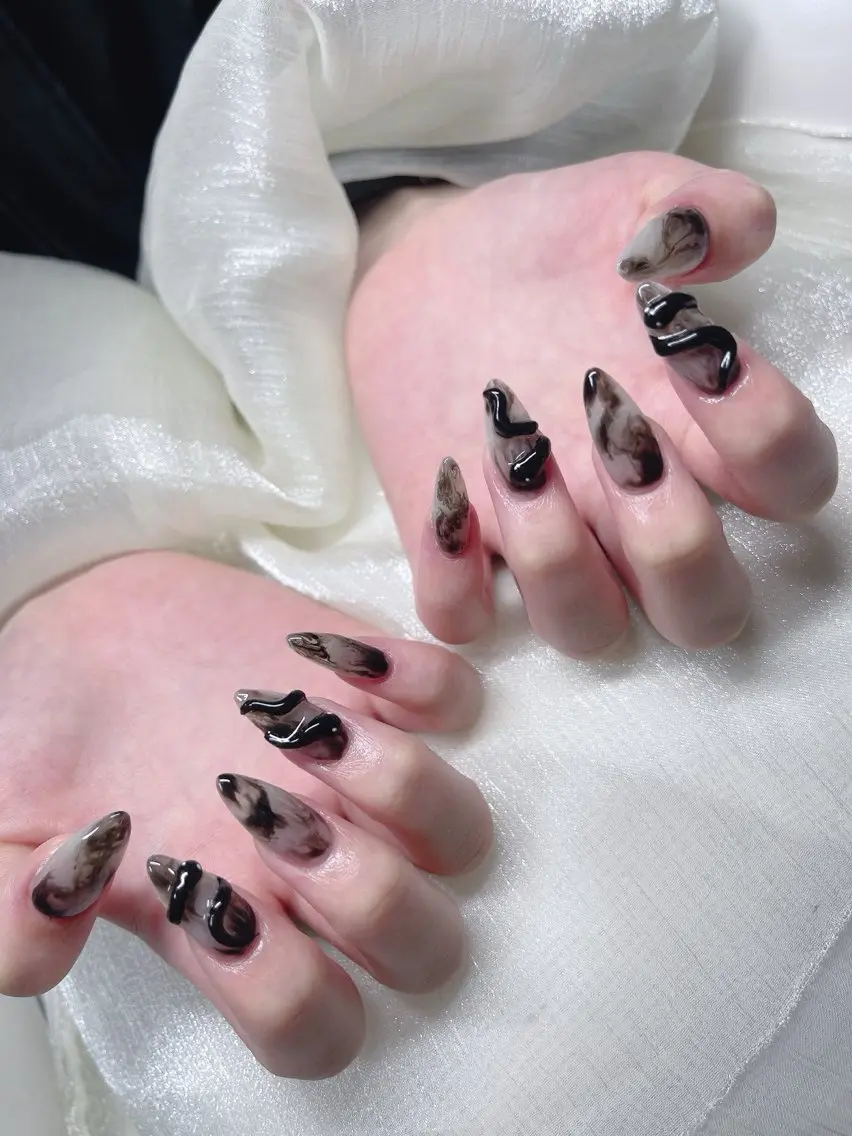 ネイル Rimi Nailアメリカ村のネイルデザイン