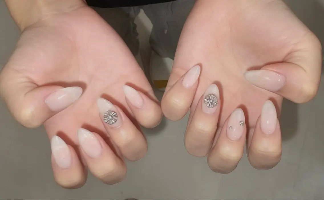 ネイル すずき 🎀のネイルデザイン