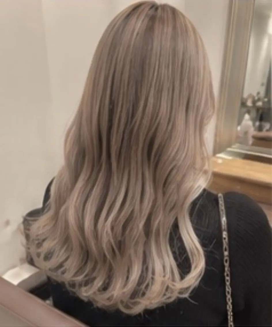 セミロング ヘアカラー トリートメント 高橋 結香里のヘアスタイル