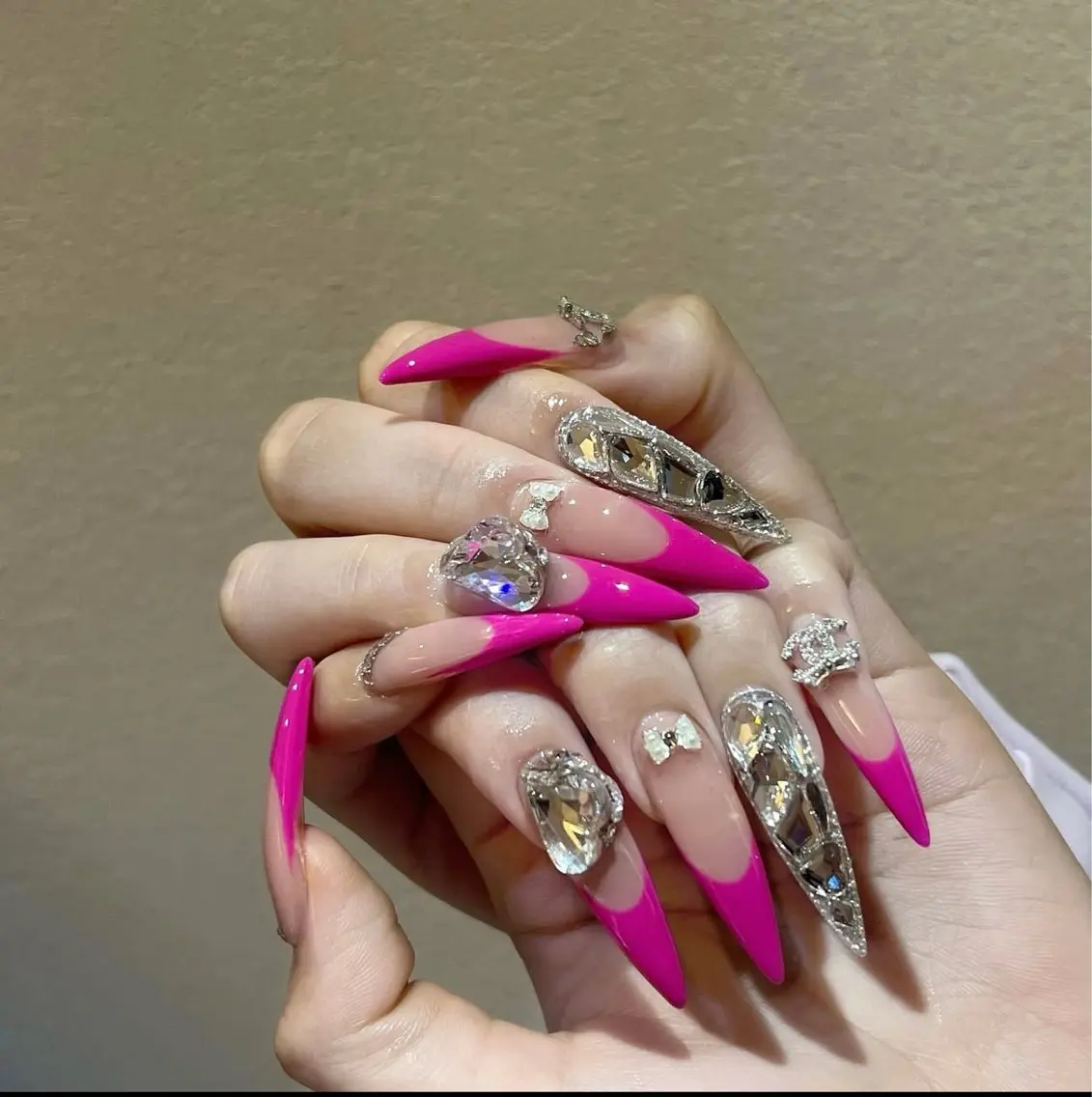 ネイル ハンドネイル Anju Nailのネイルデザイン