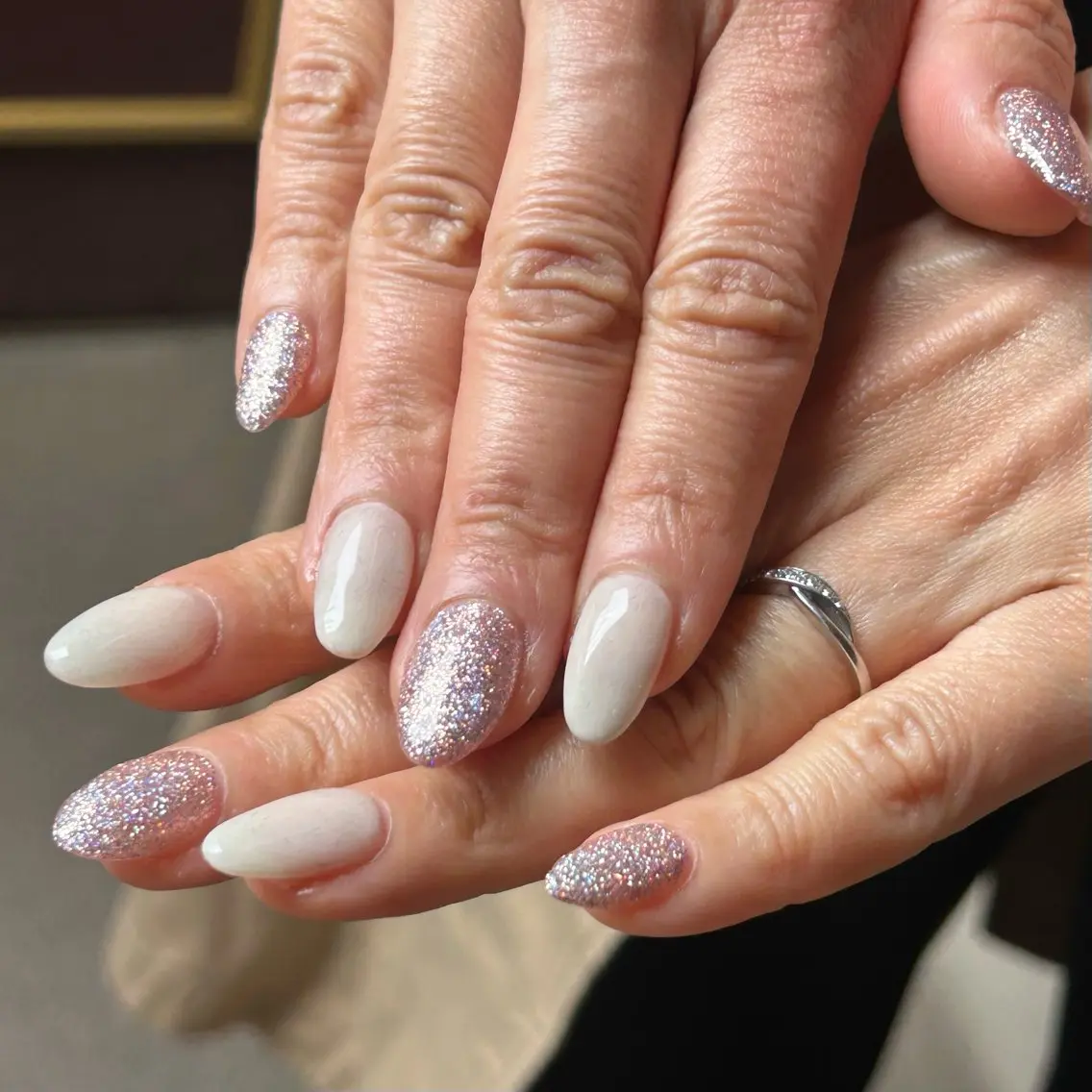 ネイル オーロラネイル 桜ネイル フラワーネイル フットネイル フレンチネイル ハンドネイル mogunail &blowのネイルデザイン