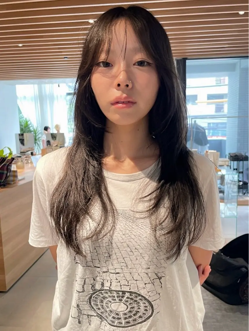 10代​〜​40代女性限定（レイヤーカット）5cm以上カットの写真