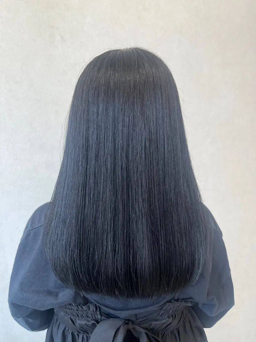 セミロング カラー ヘアカラー トリートメント 縮毛矯正🫧/ 武笠 友香🤍のヘアスタイル