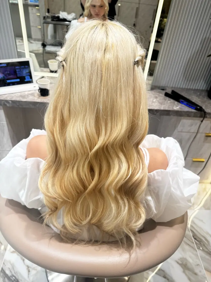 ロング ヘアセット めい 🩶🩶のヘアスタイル