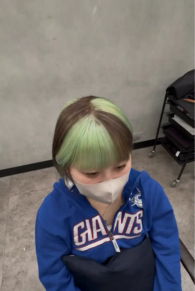 ショート ヘアカラー トリートメント ナルミ ケイスケのヘアスタイル