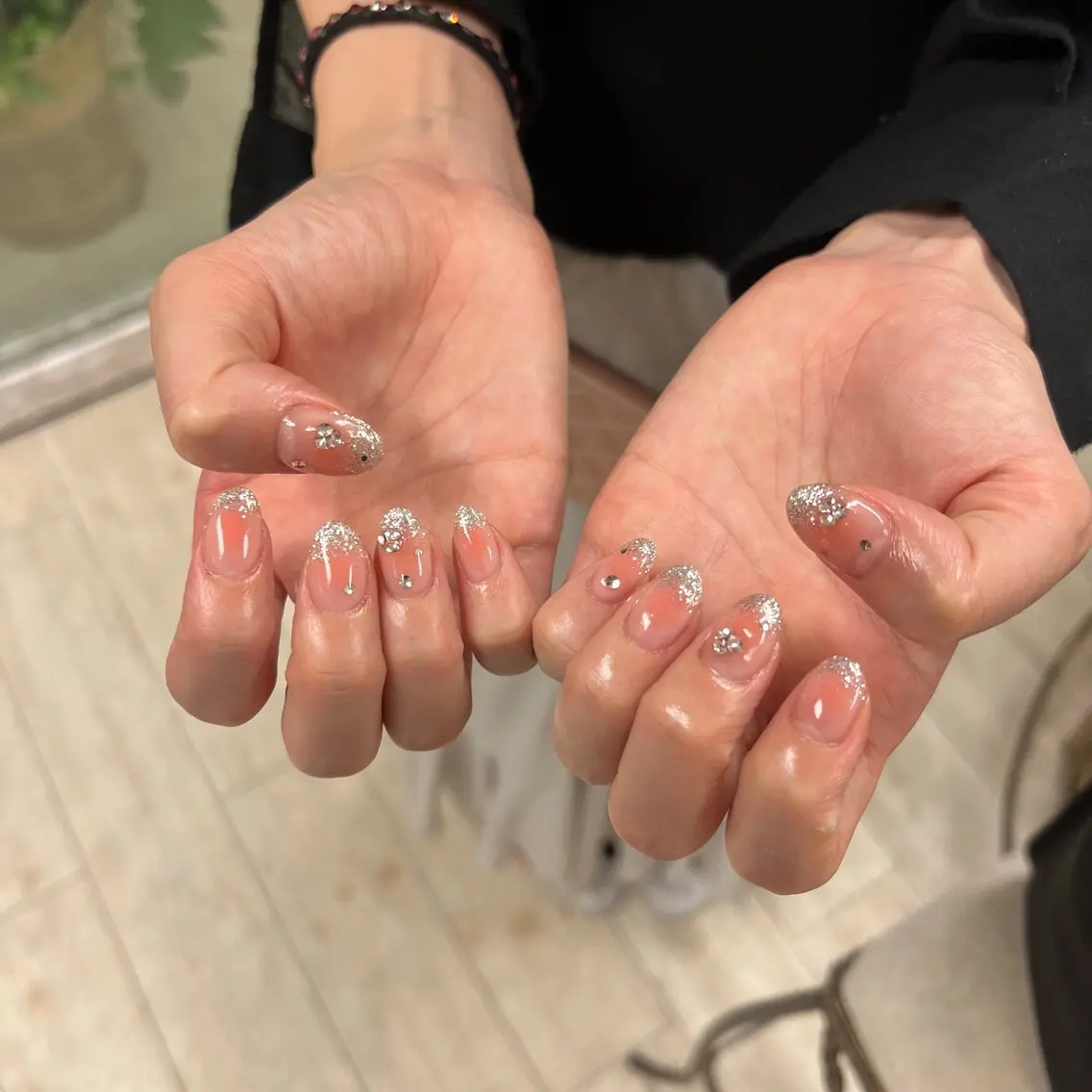 ネイル チークネイル ハンドネイル SAKURA 中島のネイルデザイン