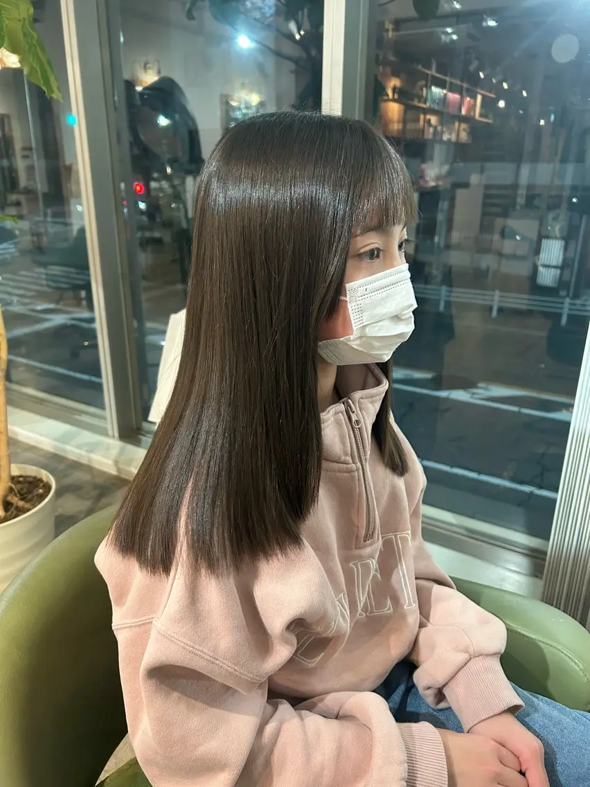 ロング 白上 愛佳のヘアスタイル
