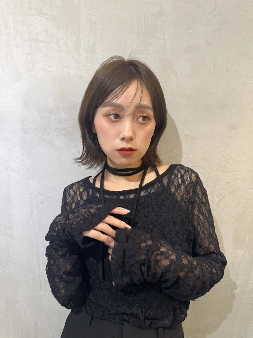 ミディアム 🫧ボブ/縮毛矯正/ 小顔/ゆーな🫧のヘアスタイル