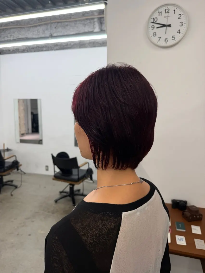 カラー ブリーチ ボルドーカラー ヘアカラー ダブルカラー 大募集中❣️ あいりのヘアスタイル