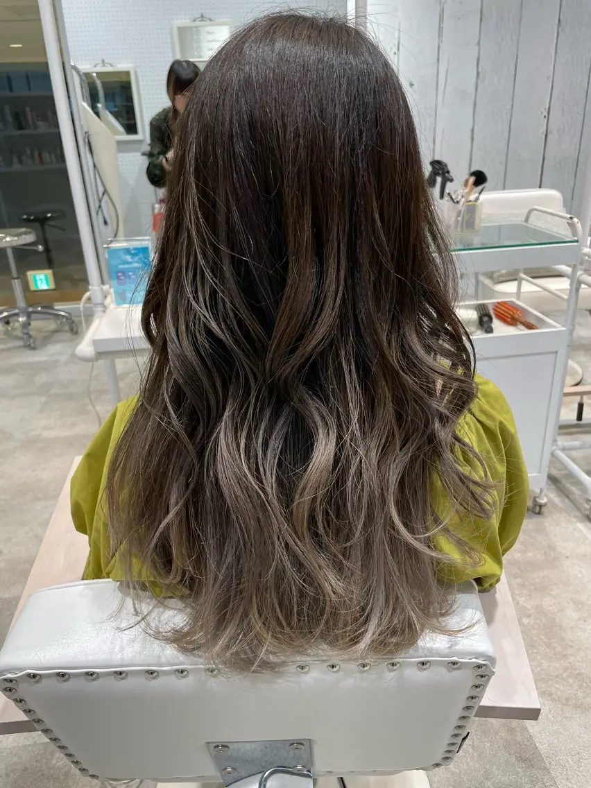 カラー バレイヤージュ ヘアカラー 透明感カラー♪ Hanaeのヘアスタイル