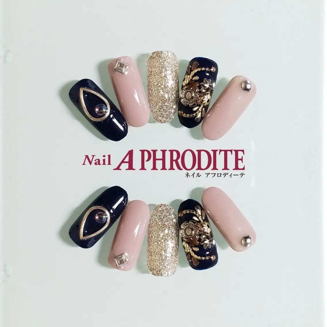 ネイル ジェルネイル ニュアンスネイル スカルプネイル ソフトジェル ネイルチップ ハンドネイル Nail Aphroditeのネイルデザイン