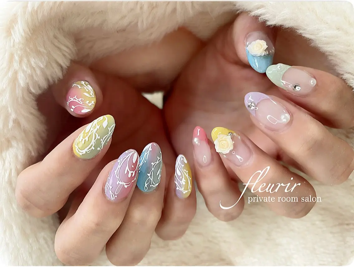 ネイル イースター フレンチネイル ガーリー フルリール 【プライベートサロンのネイルデザイン