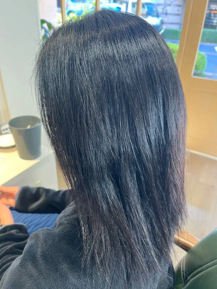 セミロング 小鴨 美佳のヘアスタイル