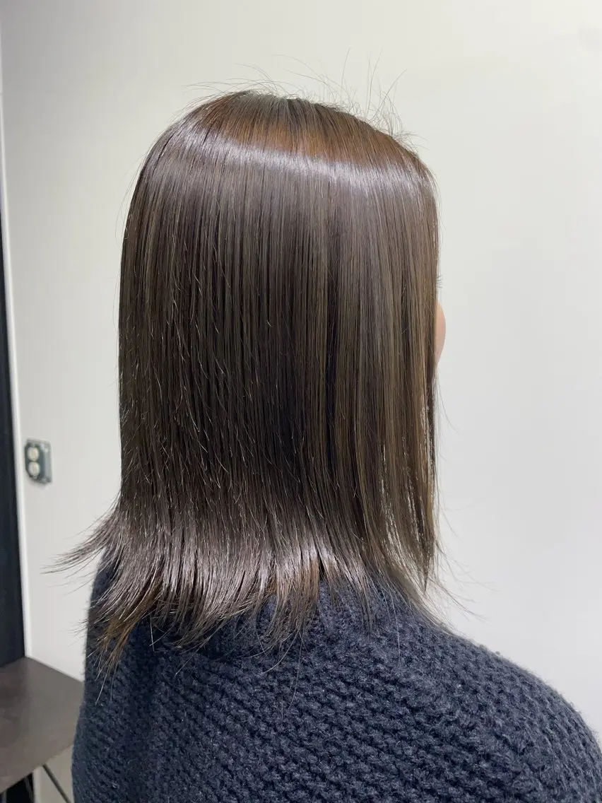 ミディアム カラー Sakairi Yunaのヘアスタイル