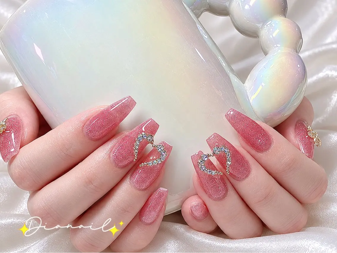 ネイル フットネイル 韓国ネイル レース マグネットネイル ニュアンスネイル ハンドネイル Dia nail サロンのネイルデザイン