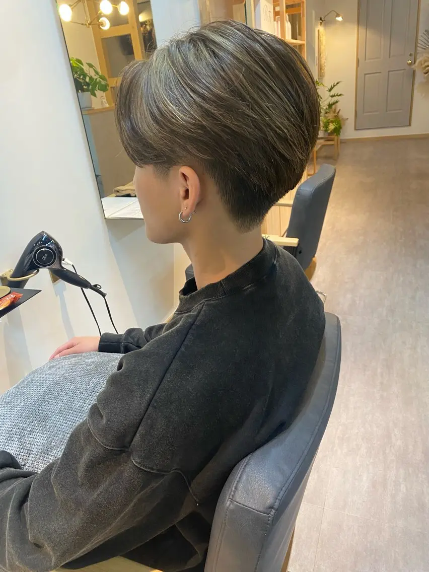 カラー メンズ 内野 友貴のヘアスタイル