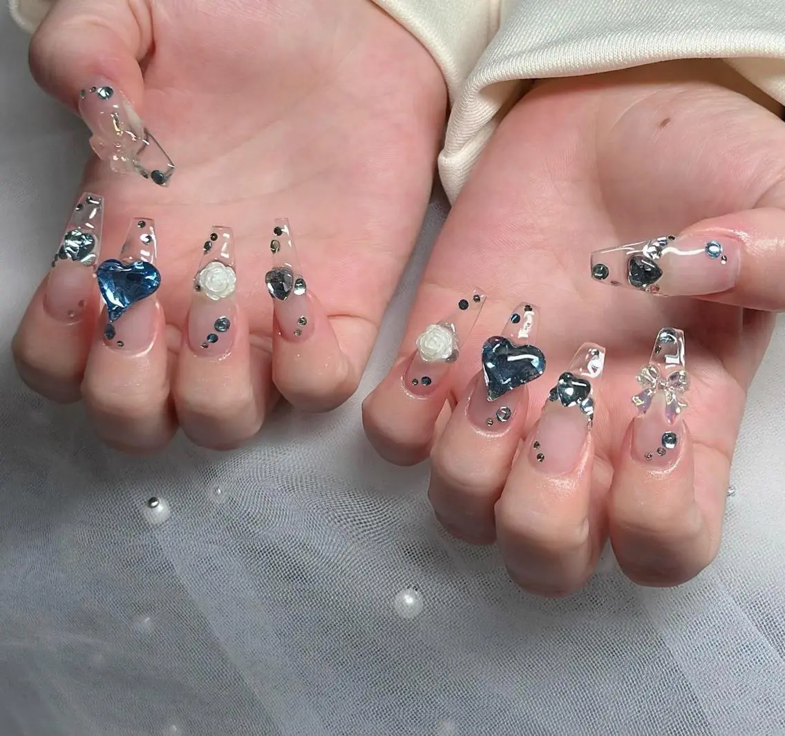 ネイル オーロラネイル チークネイル フットネイル ジェルネイル 韓国ネイル ハンドネイル neco H.babynailのネイルデザイン