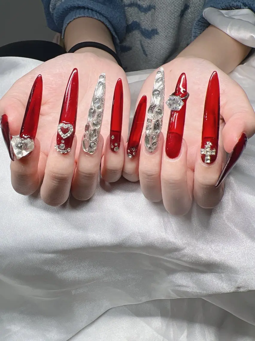 ネイル 長さ出し グラデーション 卒業式 キラキラネイル マグネットネイル ハンドネイル Lee Nailsのネイルデザイン