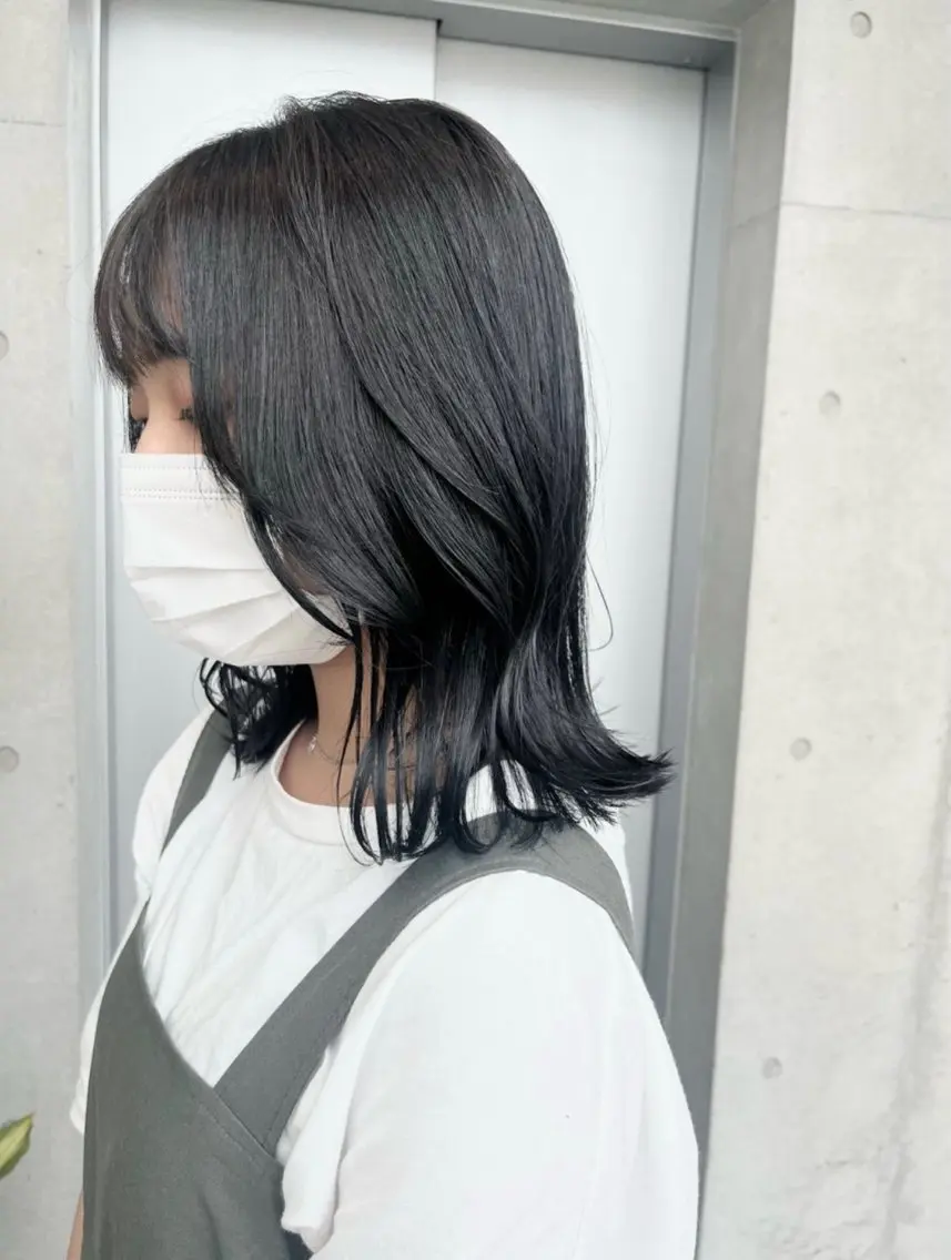 ミディアム カラー ヘアアレンジ カット ヘアカラー トリートメント 透明感/オリーブ/ グレージュ/YUKAのヘアスタイル