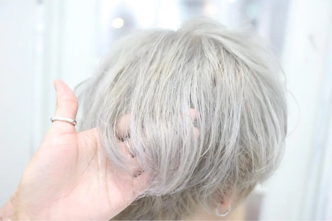 ショート カラー アディクシーカラー ベージュカラー ブリーチ ケアブリーチ ダブルカラー ヘアカラー トリートメント ✨池袋ブリーチ特化 Hibiki✨のヘアスタイル