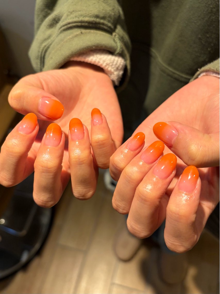 ネイル ハンドネイル 𝗶𝗿𝗼𝗵𝗮 ໒꒱ 𓏸*˚のネイルデザイン