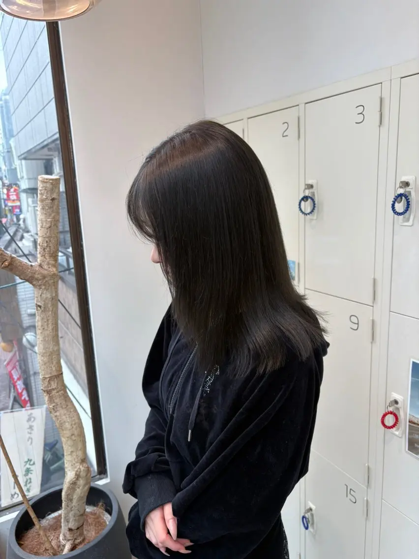one color + Aujua treatmentの写真