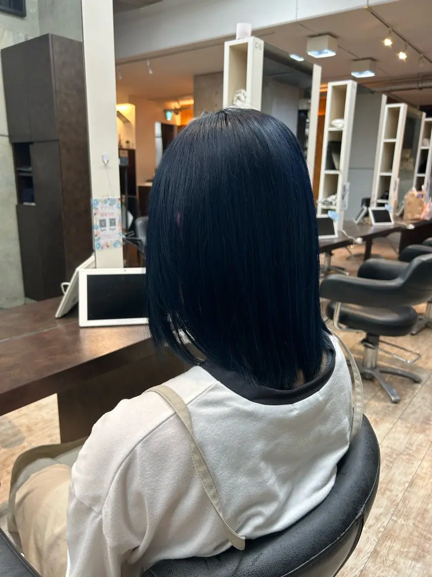 ミディアム カラー ブルーカラー ヘアカラー 桜井晶/ Blossom大山店のヘアスタイル