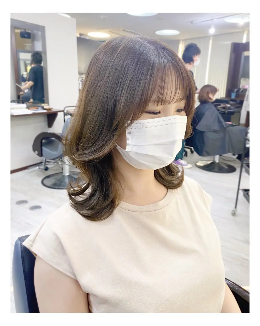 ミディアム カラー くびれヘア ＊横浜駅＊ 金子 誠也のヘアスタイル