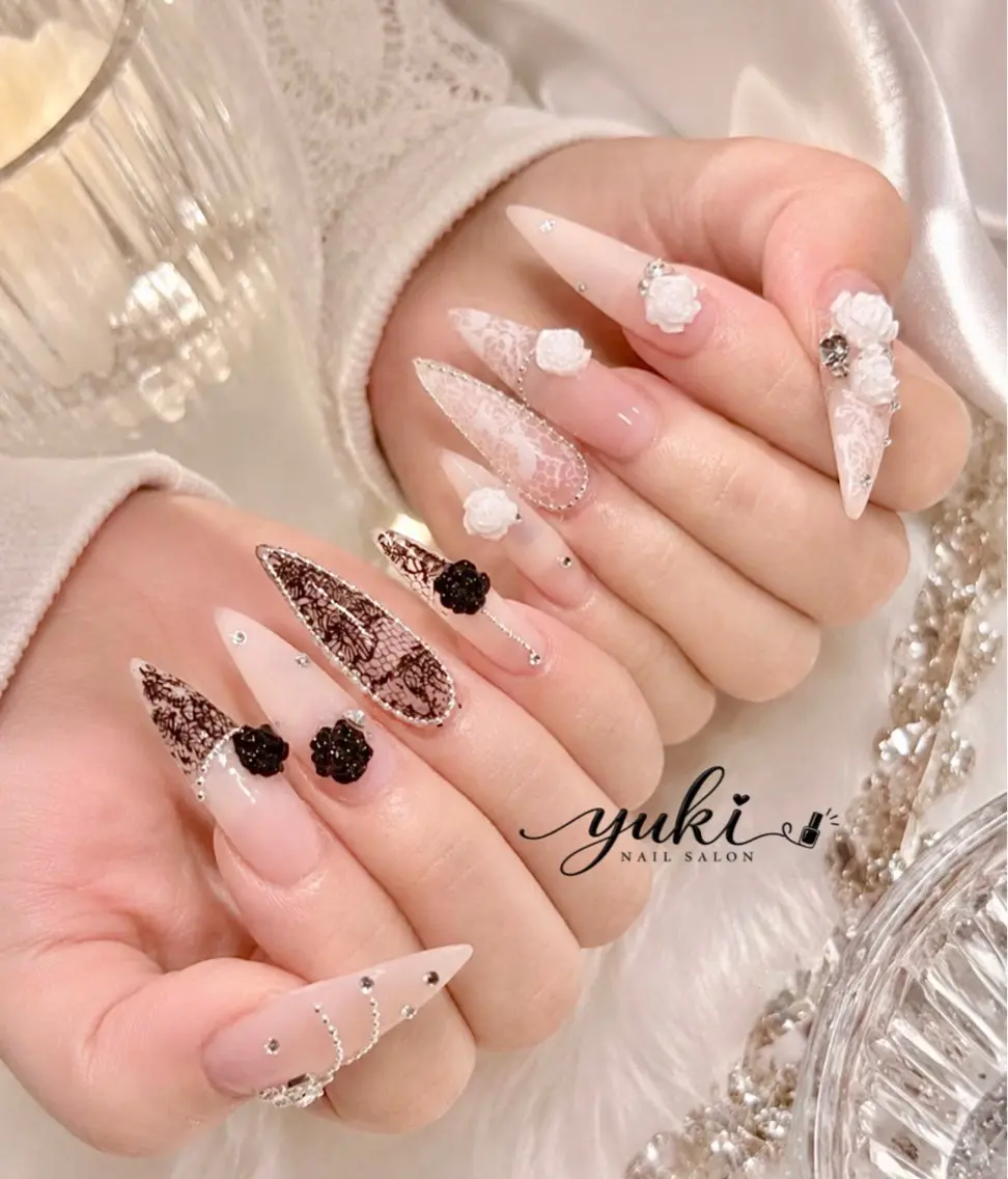 ネイル アートネイル ボルドー フレンチネイル ジェルネイル 氷ネイル・うるうるネイル ハンドネイル Yuki Nailsalonのネイルデザイン