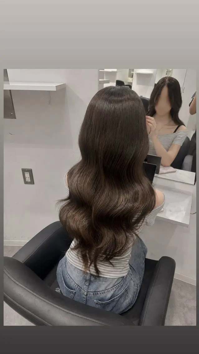 ロング カラー 🎀韓国レイヤー/シ ョート×透明感カラーのヘアスタイル
