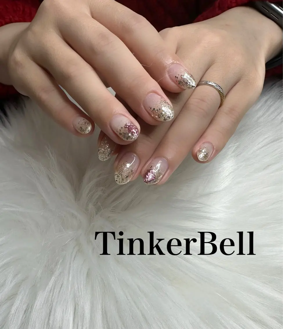 ネイル ホワイト ハンドネイル Tinker Bellのネイルデザイン