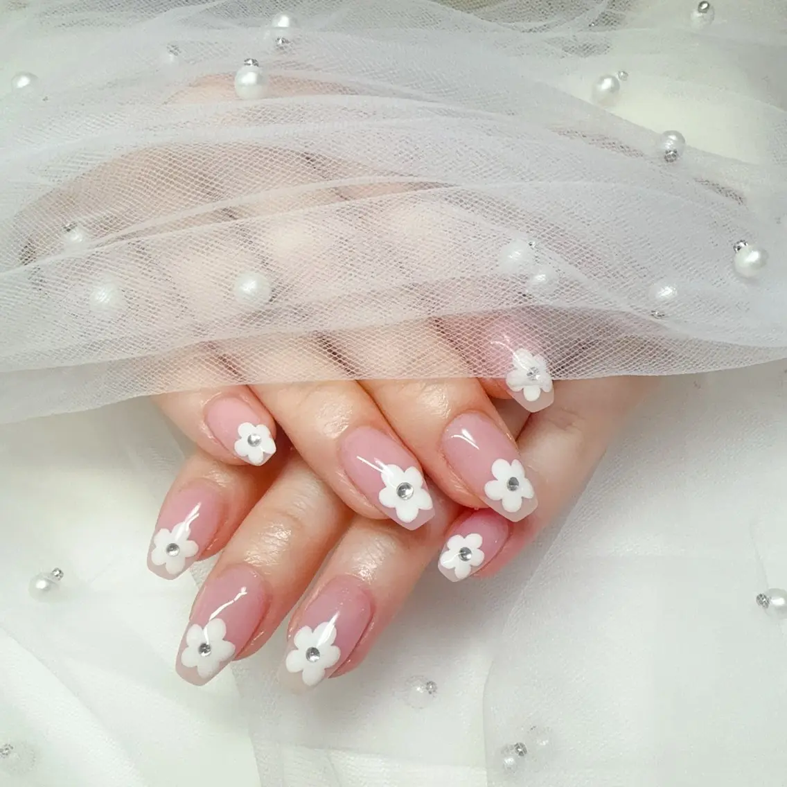 ネイル オーロラネイル チークネイル 桜ネイル 長さ出し ジェルネイル ハンドネイル YUYI.nail salonのネイルデザイン