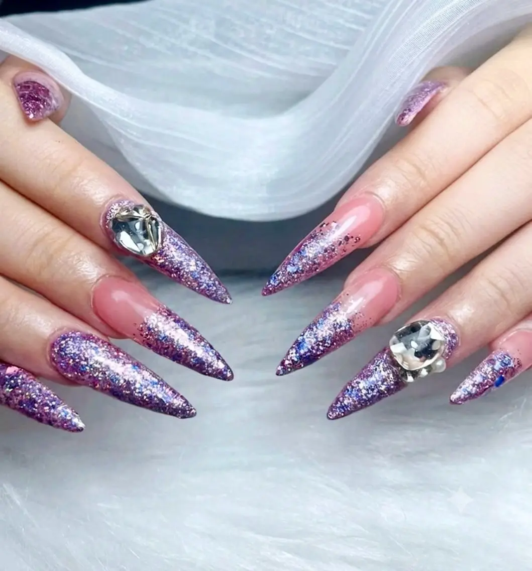 ネイル キラキラネイル ストーンネイル Michan Nailのネイルデザイン