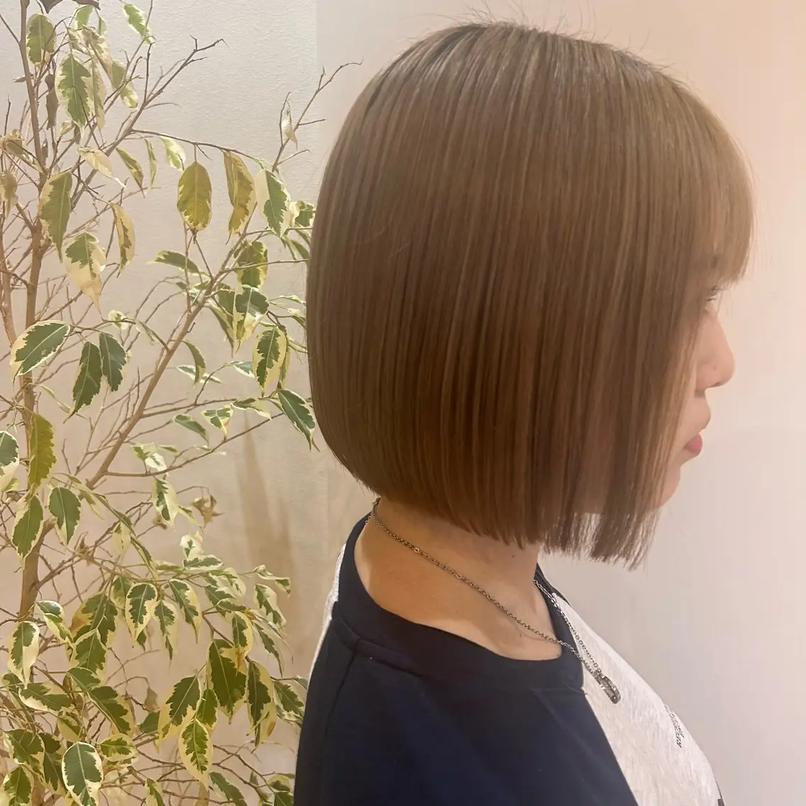 ショート カラー 切りっぱなしボブ ボブ 山本 知佳のヘアスタイル