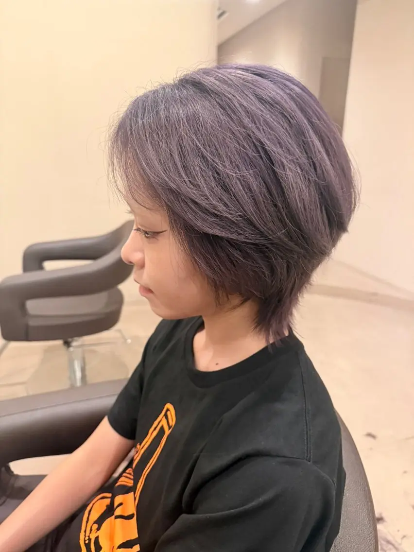 ショート カラー グレージュ ラベンダーカラー ラベンダーグレージュ ラベンダーグレー ショートヘア カット ヘアカラー トリートメント Risa🐈⬛/ グレージュ/透明感のヘアスタイル