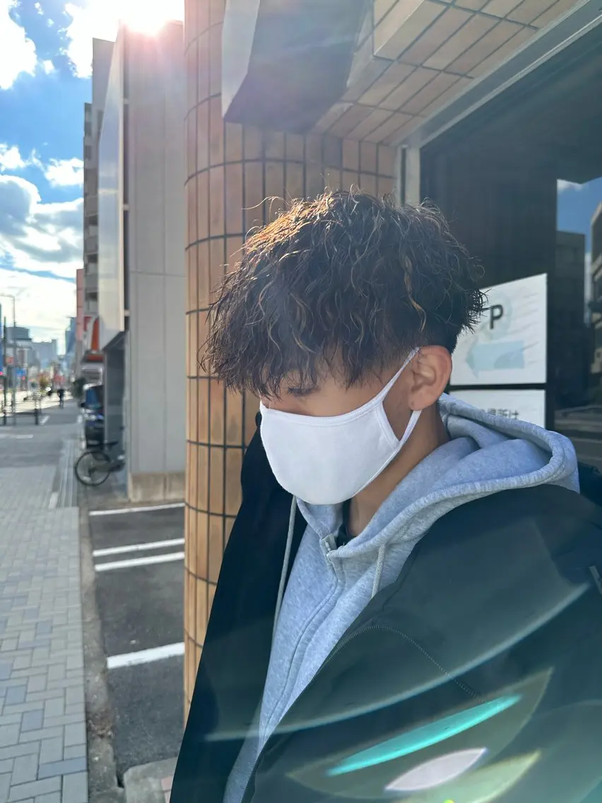 メンズ限定✨カット&波巻パーマ、ツイスト、ツイストスパイラルパーマ🥨オシャレな今風の写真