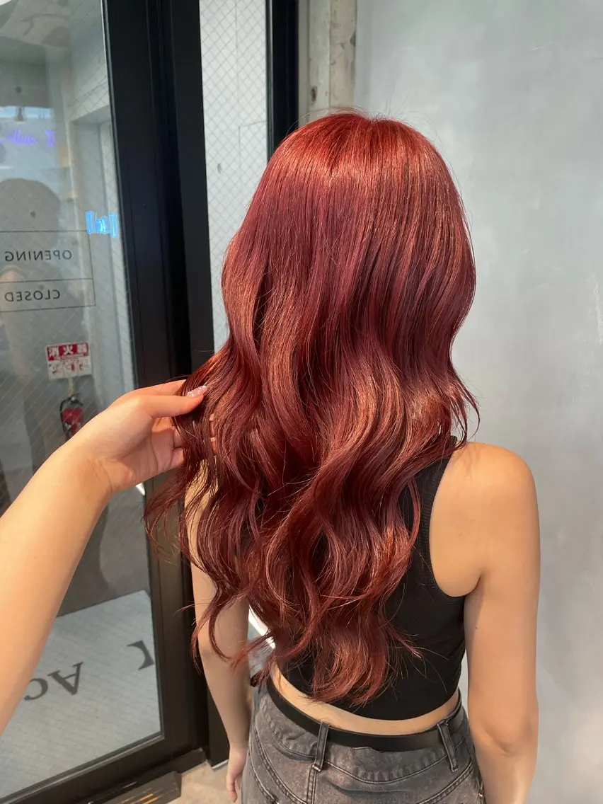 カラー ブリーチ ブリーチなしカラー ヘアカラー トリートメント 暖色/ハイトーン/ カラー/HBLのヘアスタイル