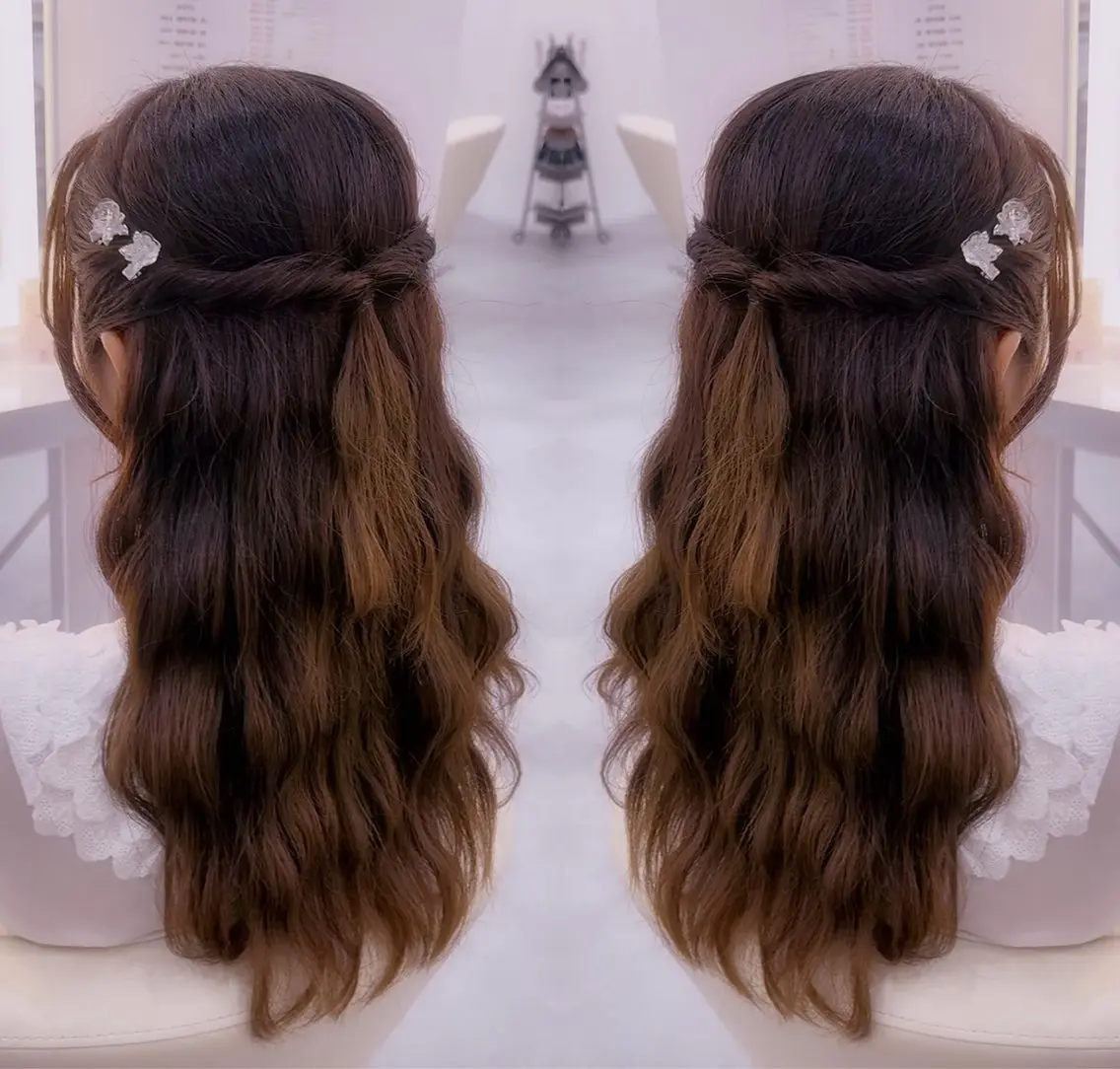 ヘアアレンジ ヘアセット 🤍AIRA🤍のヘアスタイル