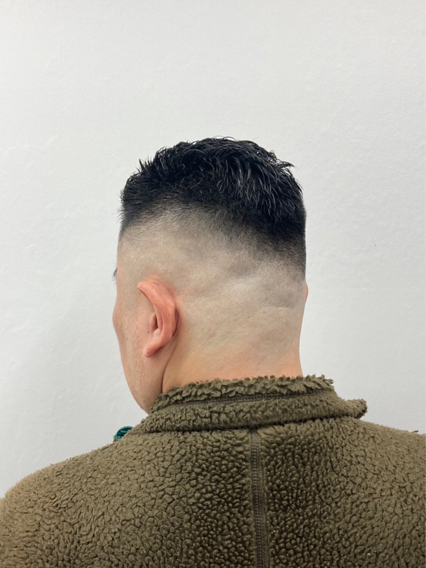 メンズ ヒロ銀座川崎 志田健介のヘアスタイル